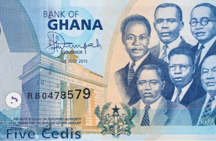 Ghana : le cedi ghanéen, devise la plus performante du monde en 2025.