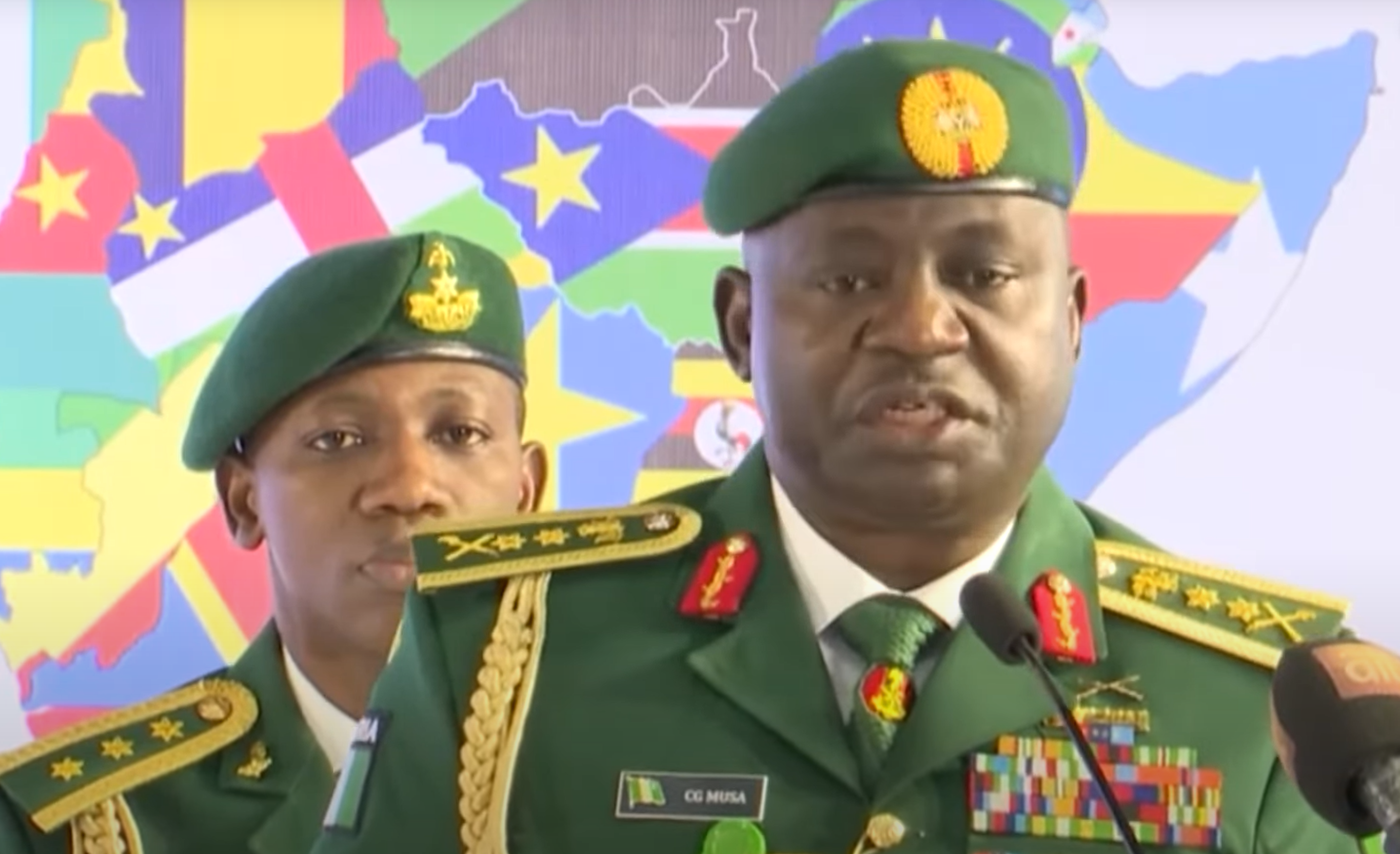Afrique de l’Ouest : la CEDEAO crée une force antiterroriste de 260 000 hommes pour faire face à l’insécurité grandissante.
