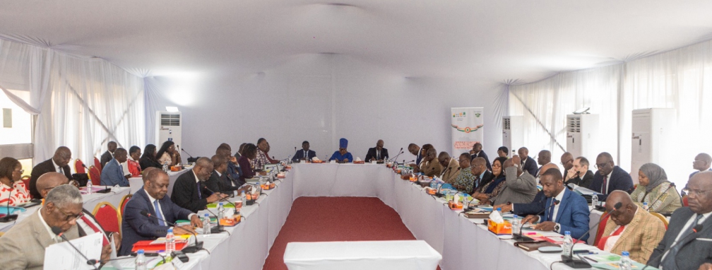 Présidentielle ivoirienne 2025 : qui sont les vrais prétendants et que signifie la liste définitive ?
